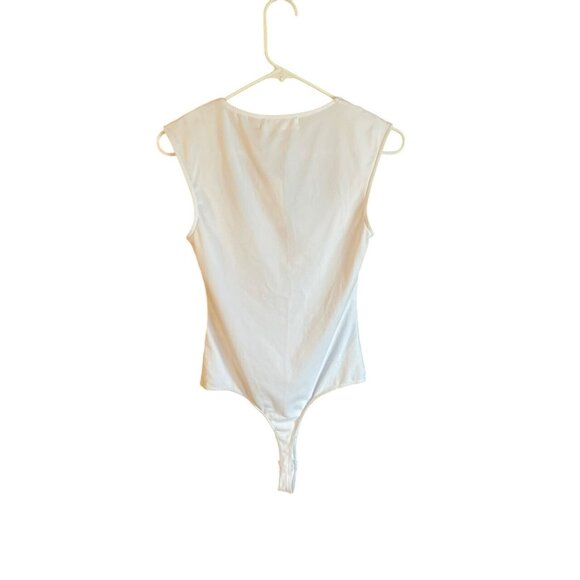 Elodie White Sleeveless Square-Neck Bodysuit Polyester/Spandex Blend USA Size S - Picture 2 of 3
